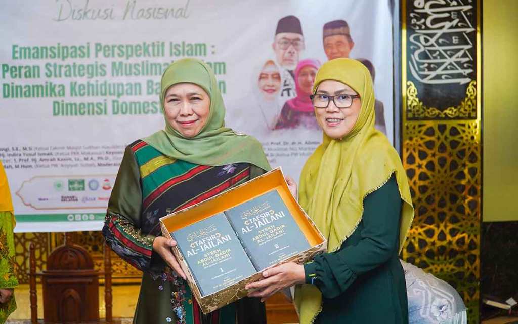 Di Makassar, Khofifah Ajak Perempuan Pupuk Spirit Kejuangan&nbsp;Kartini