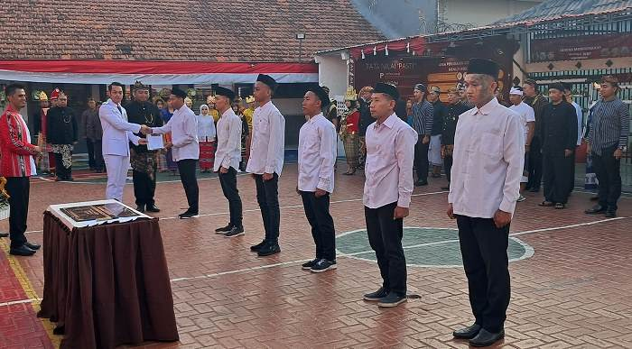 Bupati Tuban Serahkan Remisi Pada WBP Lapas Tuban, 4 Orang Langsung&nbsp;Bebas