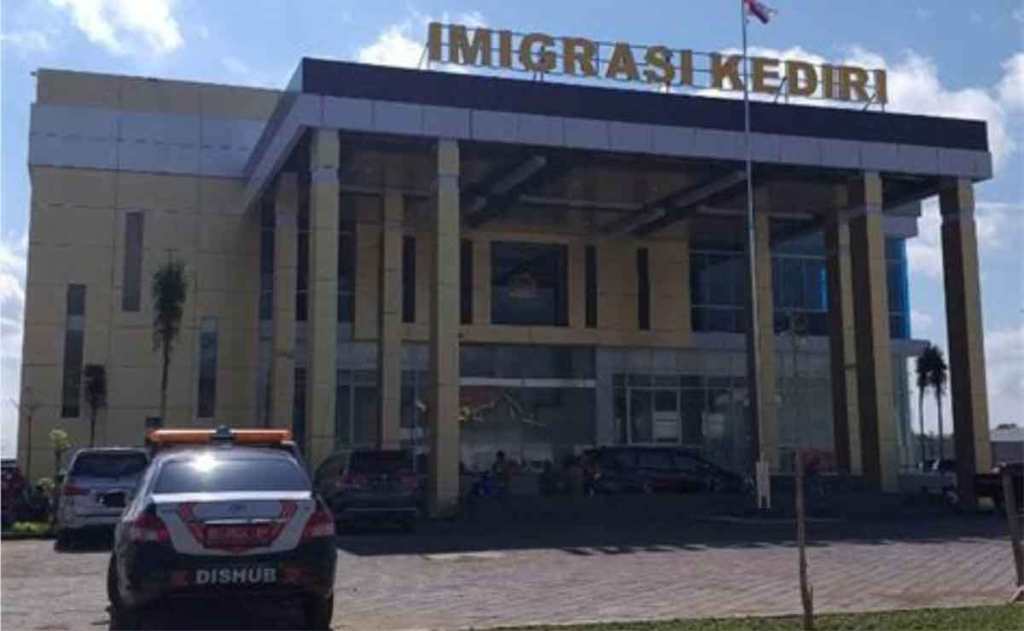 Kepala Kantor Imigrasi Kediri Imbau Agar Masyarakat Waspada Penipuan dari Google&nbsp;Maps