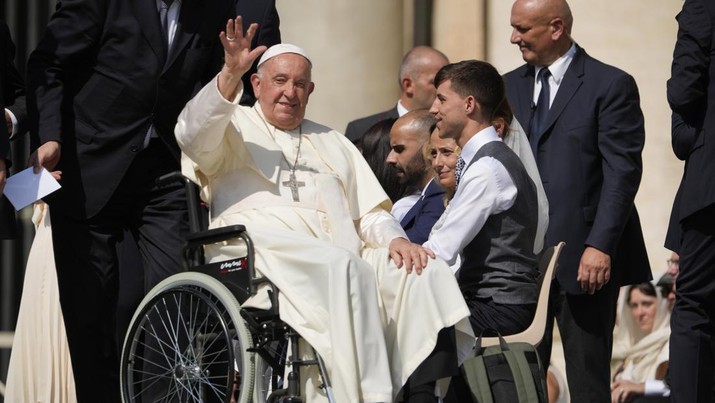 Menkominfo dan Menag Dianggap Adu Domba Umat Beragama, Umat Kristiani Tak Persoalkan&nbsp;Adzan