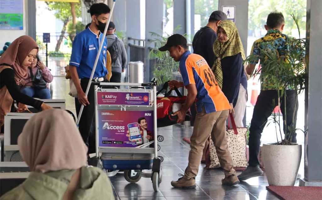 Selama Agustus 2024, KAI Daop 7 Madiun Tunjukkan Peningkatan Penumpang dan Ketepatan&nbsp;Waktu